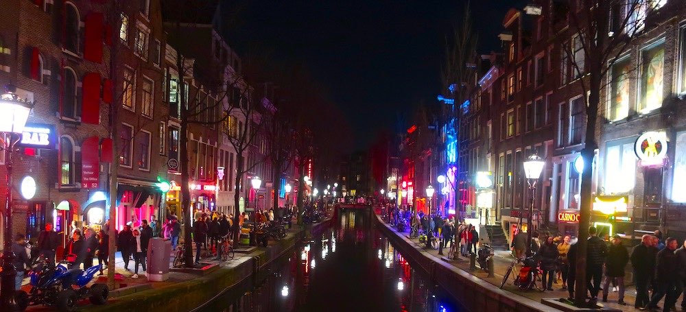 amsterdam red light district etiquette