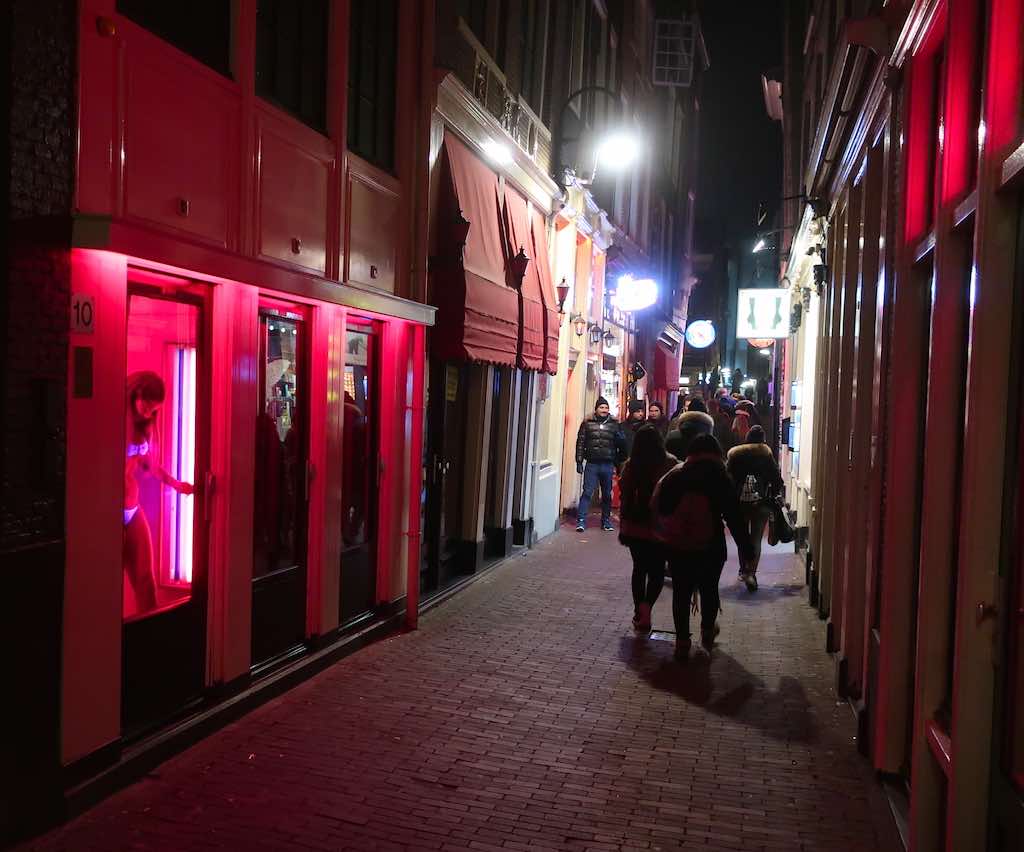 Amsterdam Audio Tours: GPS guided Red Light District Tour