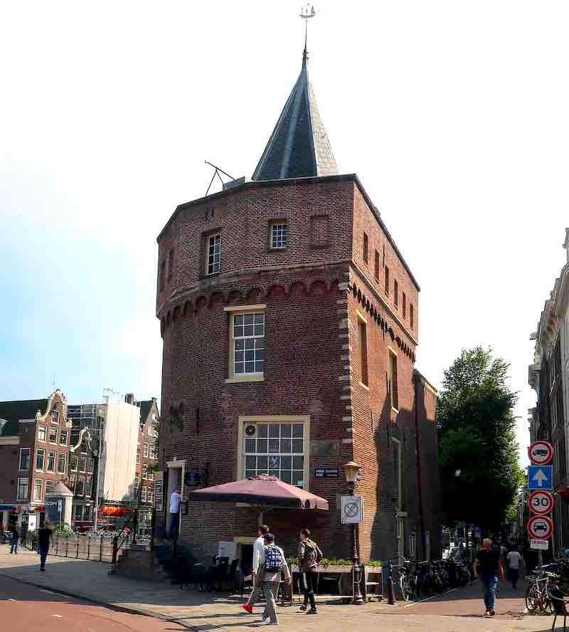 Schreierstoren De Wallen