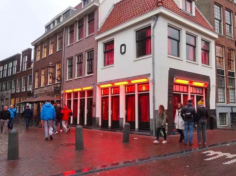 Amsterdam Windows Pictures