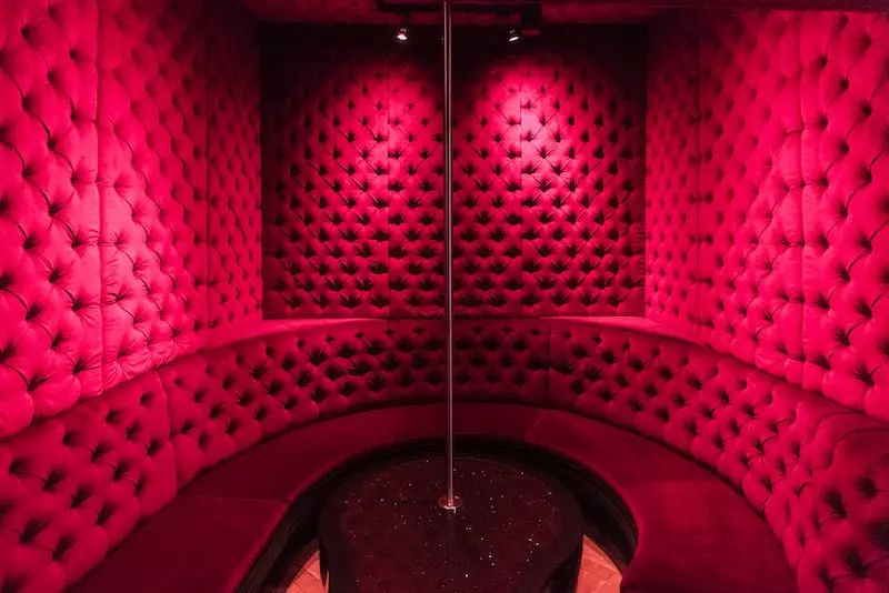 Amsterdam prostitution regulation