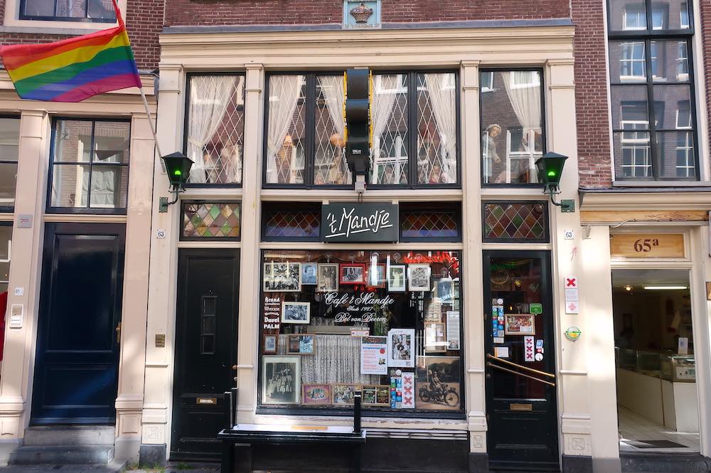 Mandje gay friendly bar