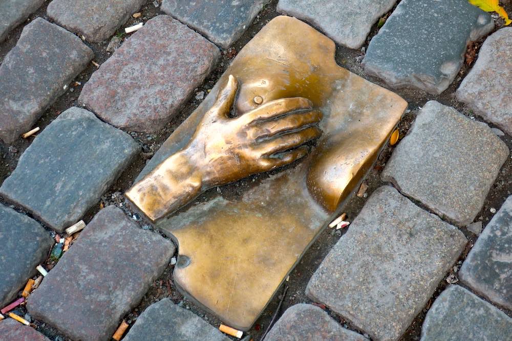 Must see in Amsterdam Red Light District street art