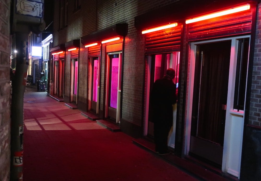 der Prostitution angesehen werden.