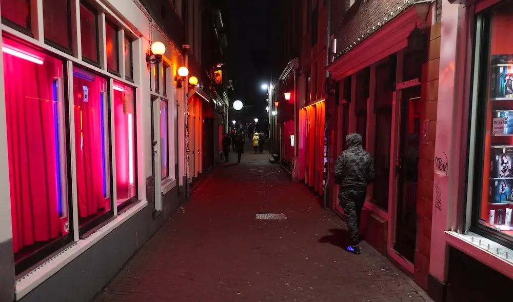sex date in amsterdam