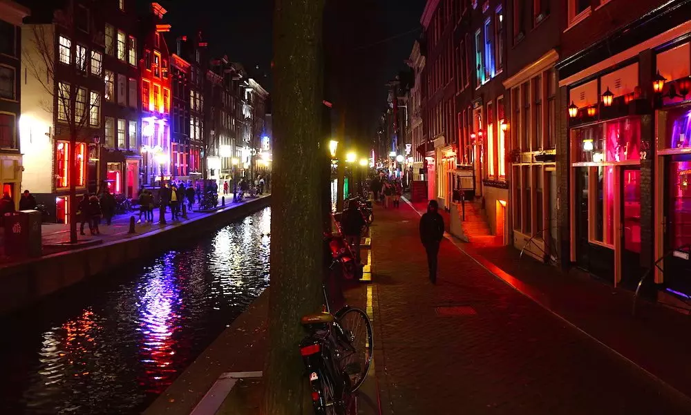 De Wallen